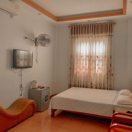 Khách Sạn Cương Thảo Ha Giang Esterno foto