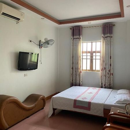Khách Sạn Cương Thảo Ha Giang Esterno foto