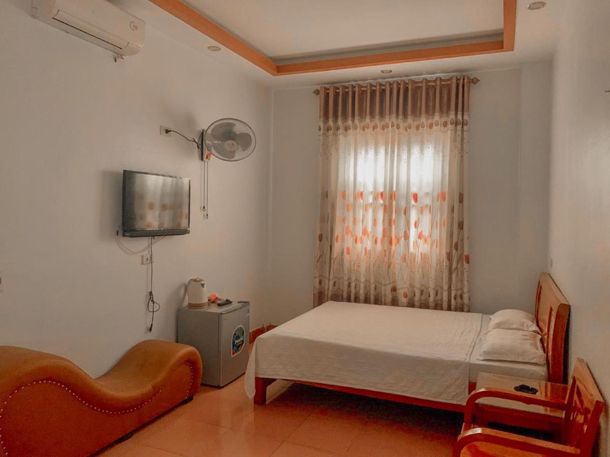 Khách Sạn Cương Thảo Ha Giang Esterno foto